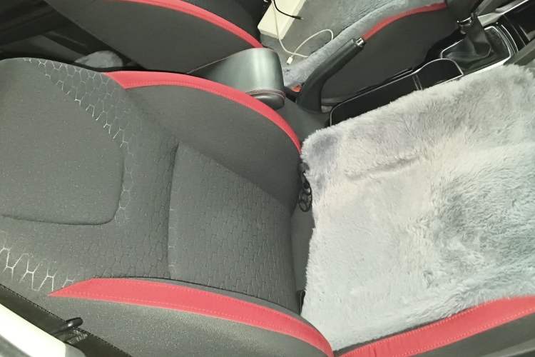 Used BAIC Senova X35 2016 1.5L Manual Elite Edition Right Front Seat