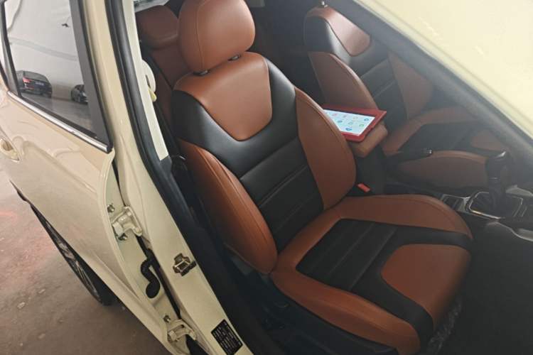 Used BAIC Senova X35 2016 1.5L Manual Luxury Edition Right Front Seat