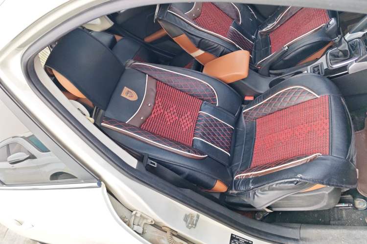 Used BAIC Senova X35 2016 1.5L Manual Luxury Edition Right Front Seat