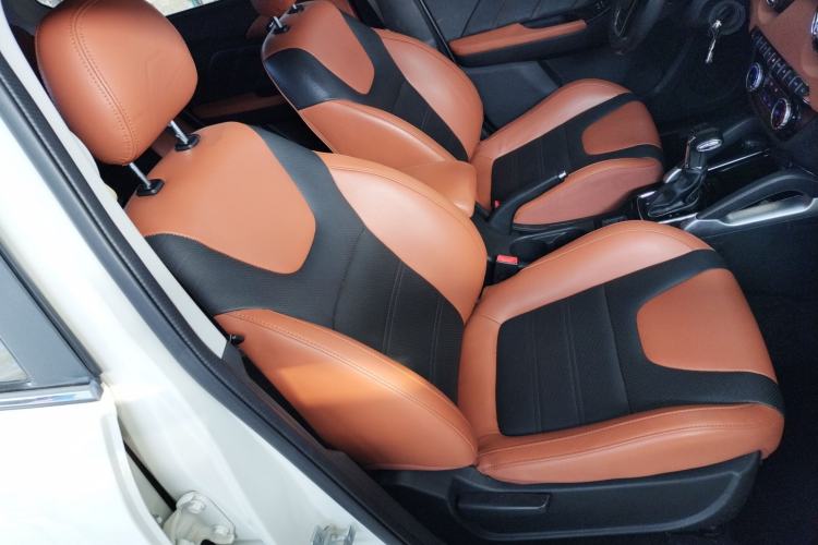 Used BAIC Senova X35 2016 1.5L Automatic Luxury Edition Right Front Seat