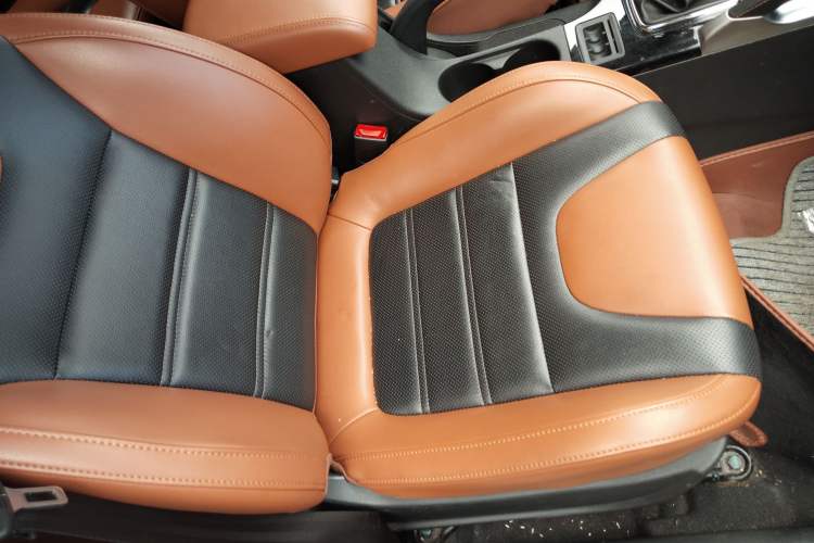 Used BAIC Senova X35 2016 1.5L Manual Luxury Edition Right Front Seat