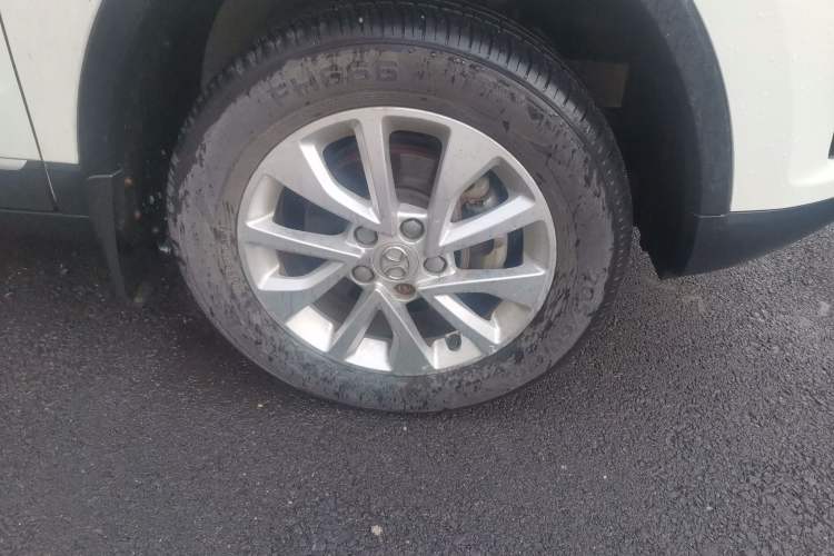 Used BAIC Senova X35 2016 1.5L manual Fashion Edition Right Front Wheel Hub