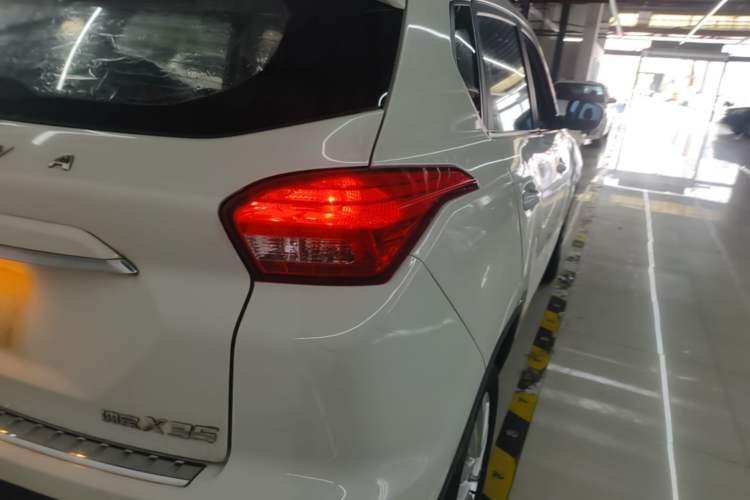 Used BAIC Senova X35 2016 1.5L Manual Elite Edition Right Rear Taillight