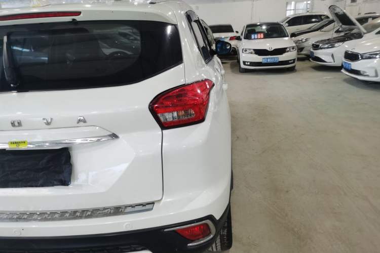 Used BAIC Senova X35 2016 1.5L Manual Luxury Edition Right Rear Taillight