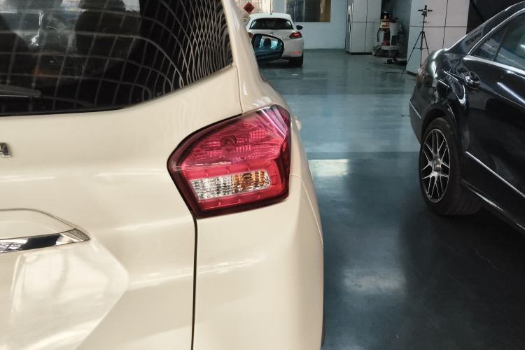 Used BAIC Senova X35 2016 1.5L Manual Elite Edition Right Rear Taillight