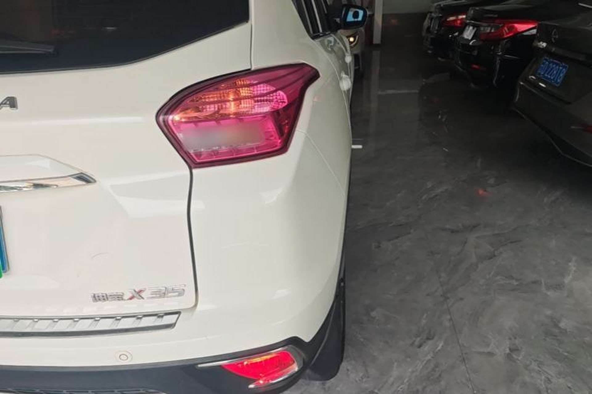 Used BAIC Senova X35 2016 1.5L Manual Luxury Edition Right Rear Taillight