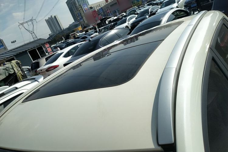 Used BAIC Senova X35 2016 1.5L Automatic Luxury Edition Roof