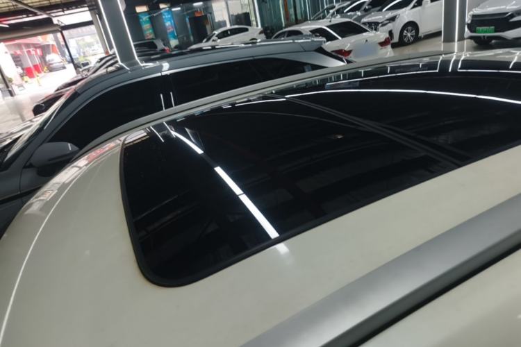 Used BAIC Senova X35 2016 1.5L Automatic Luxury Edition Roof