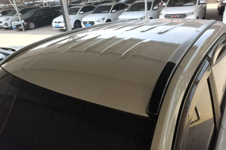 Used BAIC Senova X35 2016 1.5L Manual Elite Edition Roof