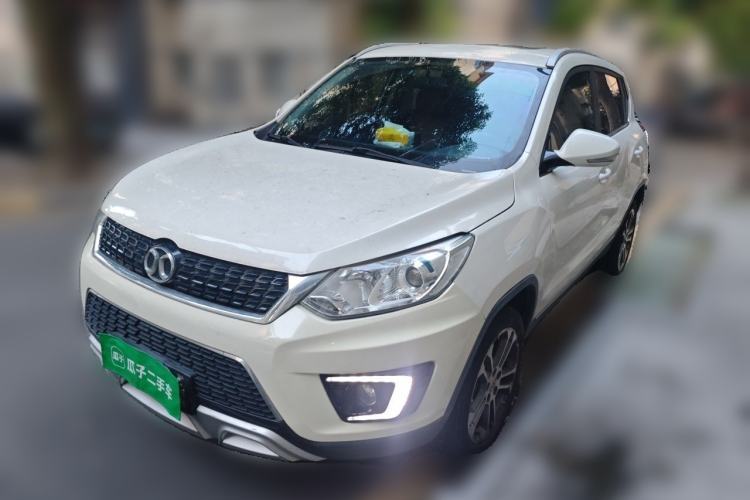 Used BAIC Senova X35 2016 1.5L Manual Luxury Edition Guazi used car, China used car export, Used car for sale, Used  cars, Cheapest cars for sale