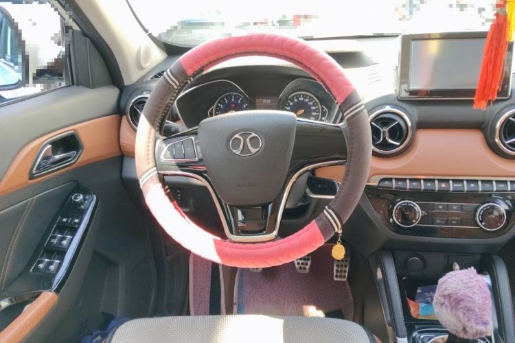 Used BAIC Senova X35 2016 1.5L Manual Luxury Edition Steering Wheel