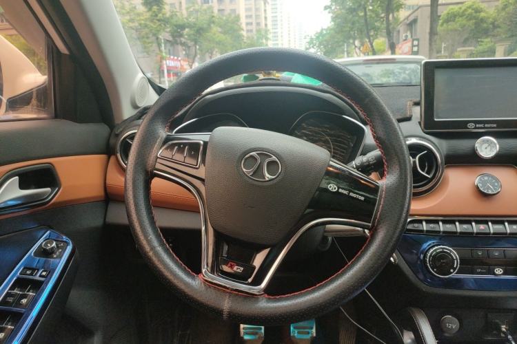 Used BAIC Senova X35 2016 1.5L Manual Luxury Edition Steering Wheel