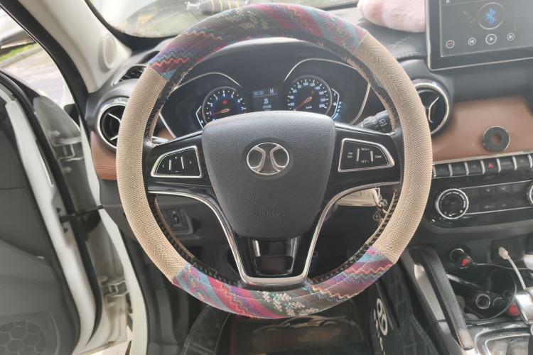Used BAIC Senova X35 2016 1.5L Automatic Luxury Edition Steering Wheel