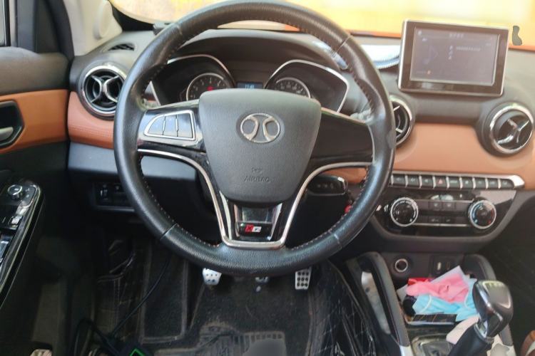 Used BAIC Senova X35 2016 1.5L Manual Luxury Edition Steering Wheel