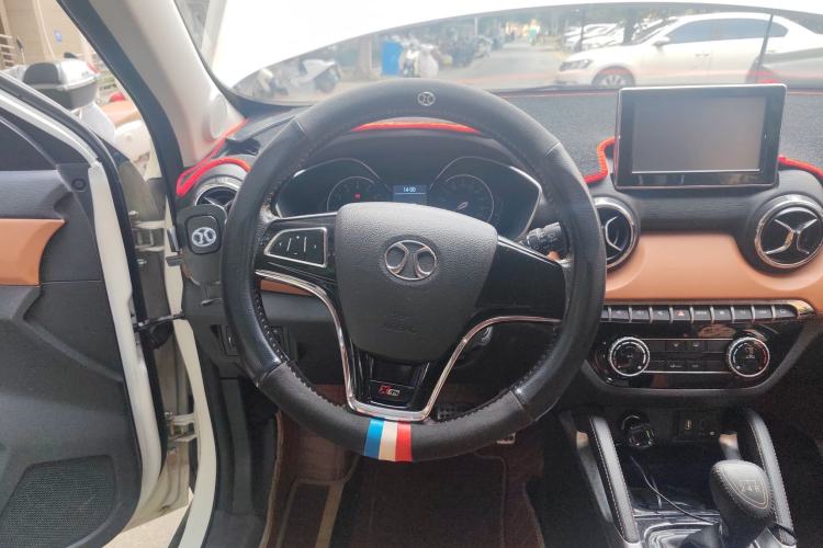 Used BAIC Senova X35 2016 1.5L Manual Luxury Edition Steering Wheel