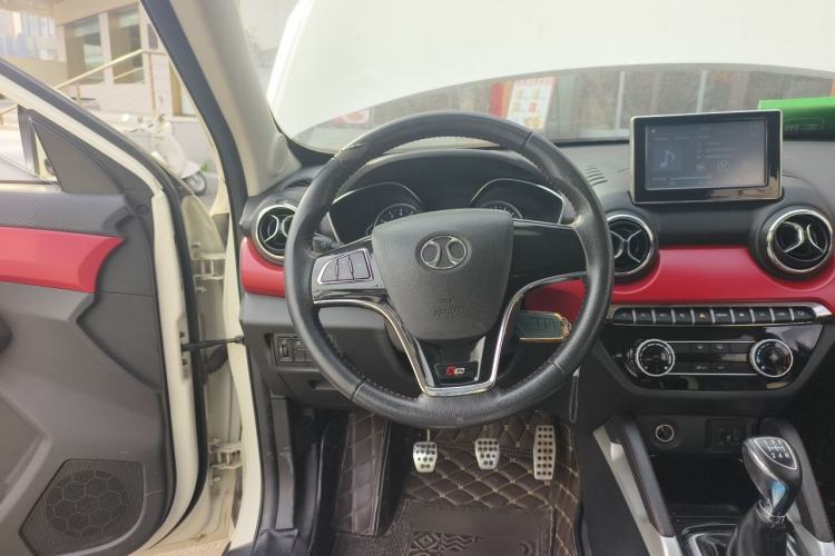 Used BAIC Senova X35 2016 1.5L Manual Elite Edition Steering Wheel