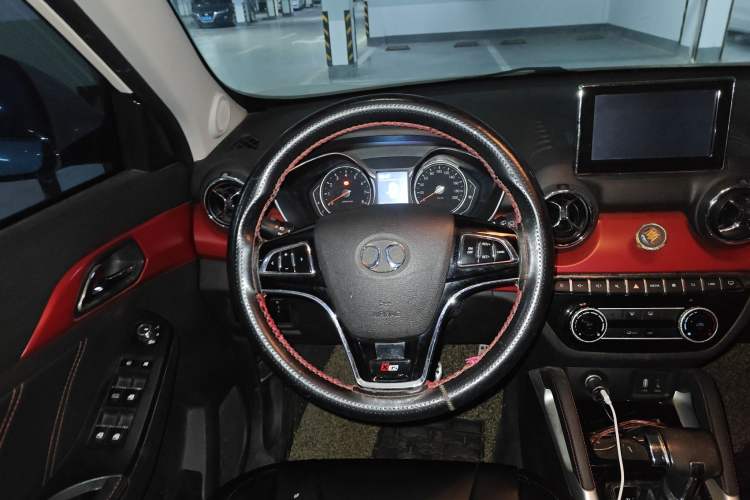 Used BAIC Senova X35 2016 1.5L Automatic Elite Edition Steering Wheel