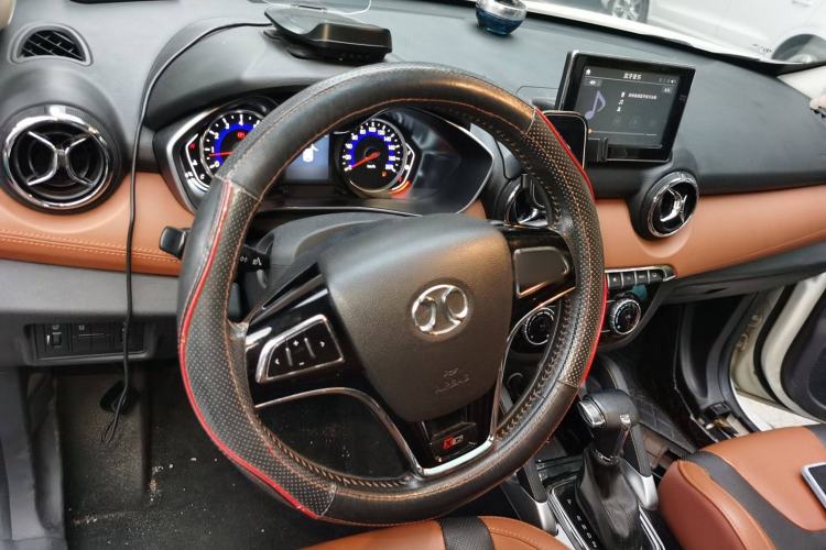 Used BAIC Senova X35 2016 1.5L Automatic Prestige Edition Steering Wheel