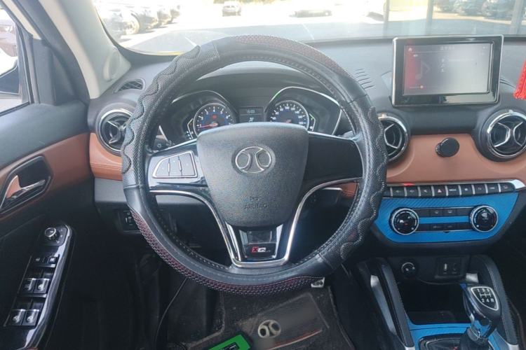 Used BAIC Senova X35 2016 1.5L Manual Luxury Edition Steering Wheel