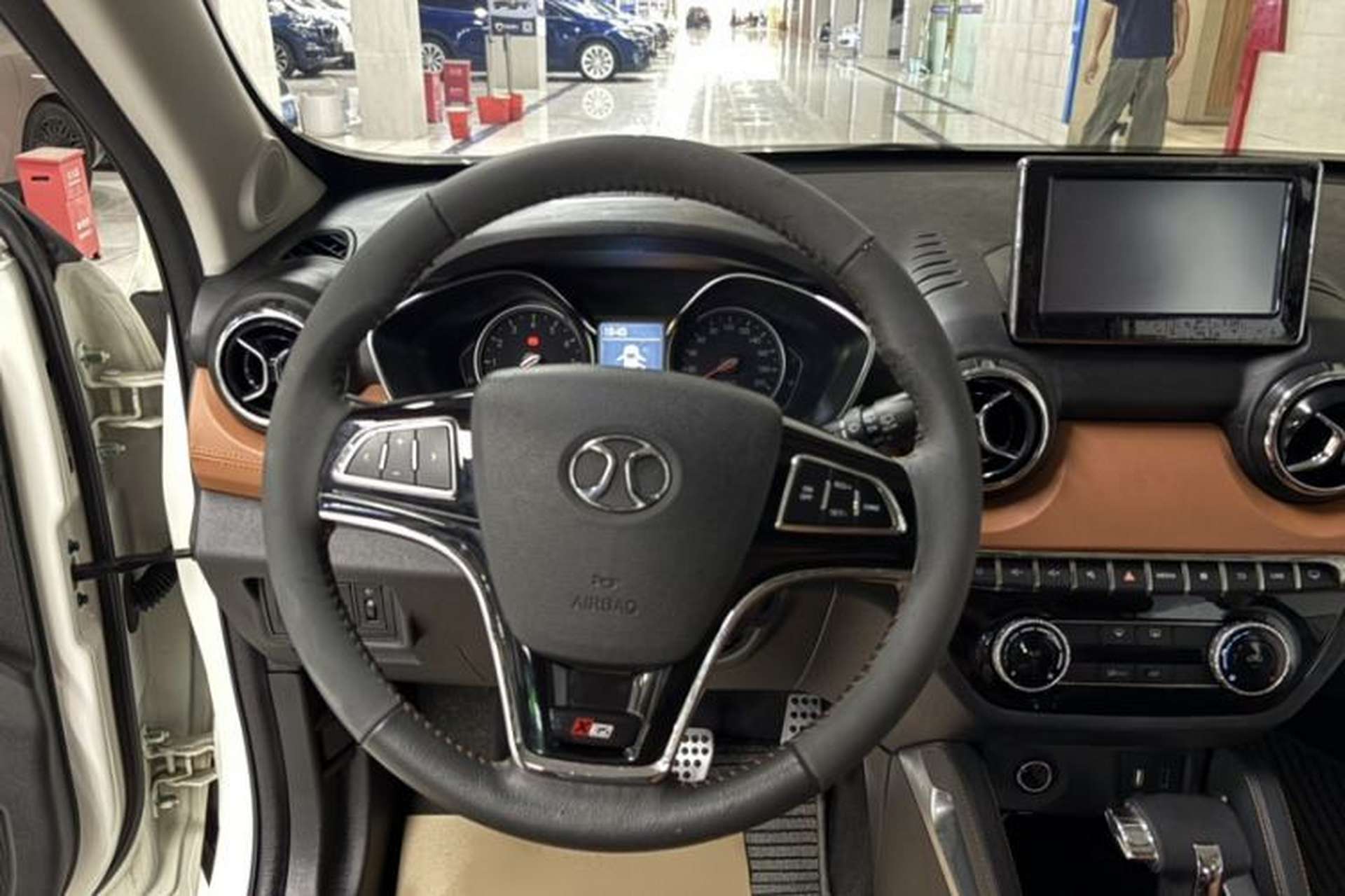 Used BAIC Senova X35 2016 1.5L Automatic Luxury Edition Steering Wheel