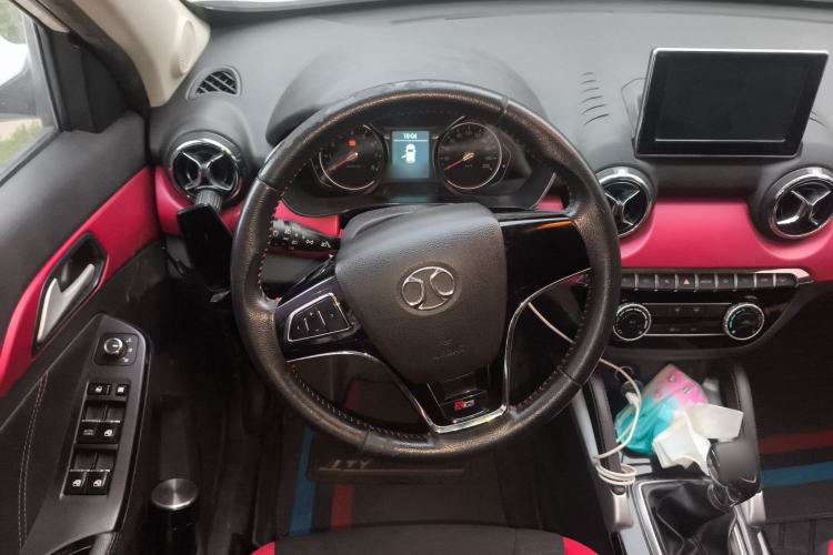 Used BAIC Senova X35 2016 1.5L Manual Elite Edition Steering Wheel