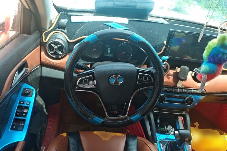Used BAIC Senova X35 2016 1.5L Automatic Luxury Edition Steering Wheel