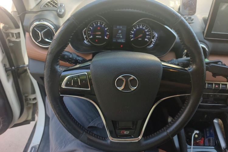 Used BAIC Senova X35 2016 1.5L Manual Luxury Edition Steering Wheel