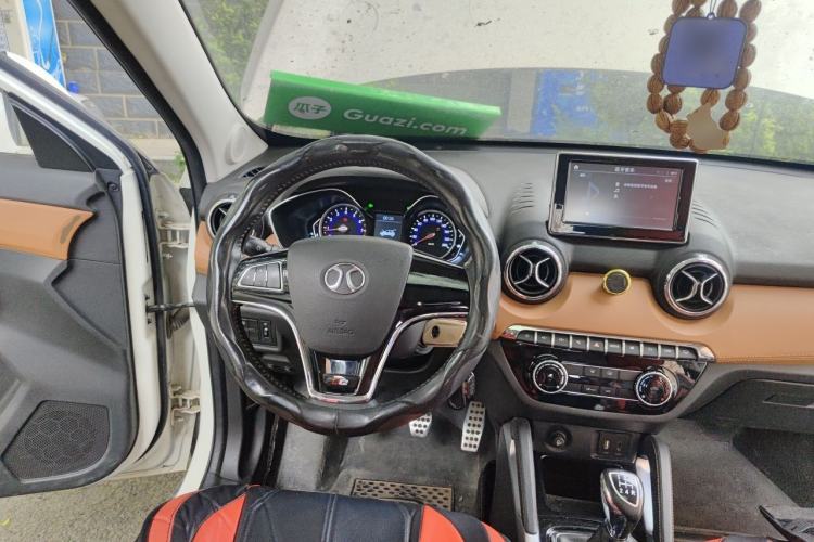 Used BAIC Senova X35 2016 1.5L Manual Luxury Edition Steering Wheel