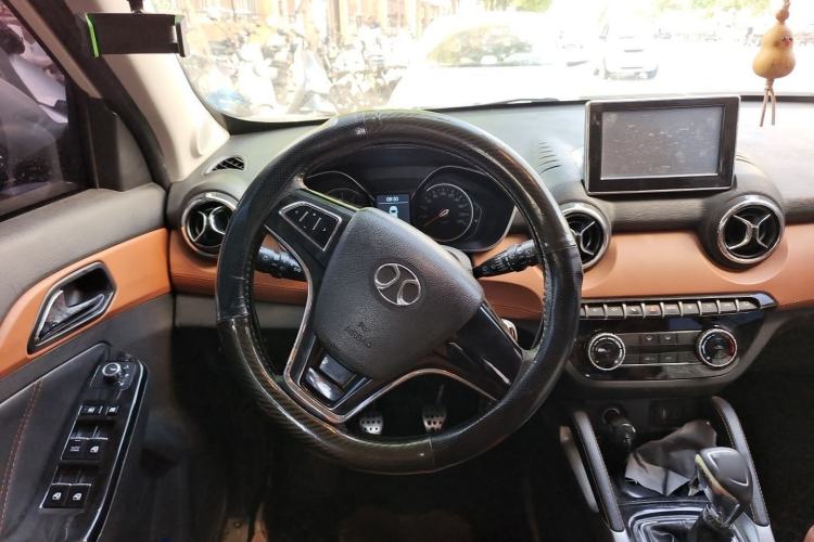 Used BAIC Senova X35 2016 1.5L Manual Luxury Edition Steering Wheel