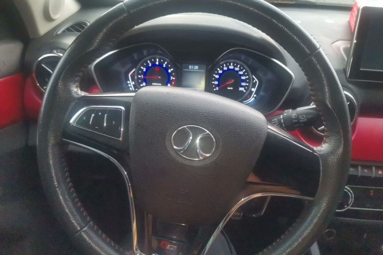 Used BAIC Senova X35 2016 1.5L manual Fashion Edition Steering Wheel