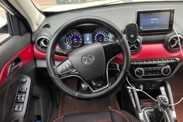 Used BAIC Senova X35 2016 1.5L Manual Elite Edition Steering Wheel