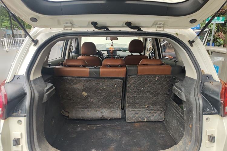 Used BAIC Senova X35 2016 1.5L Manual Luxury Edition Trunk