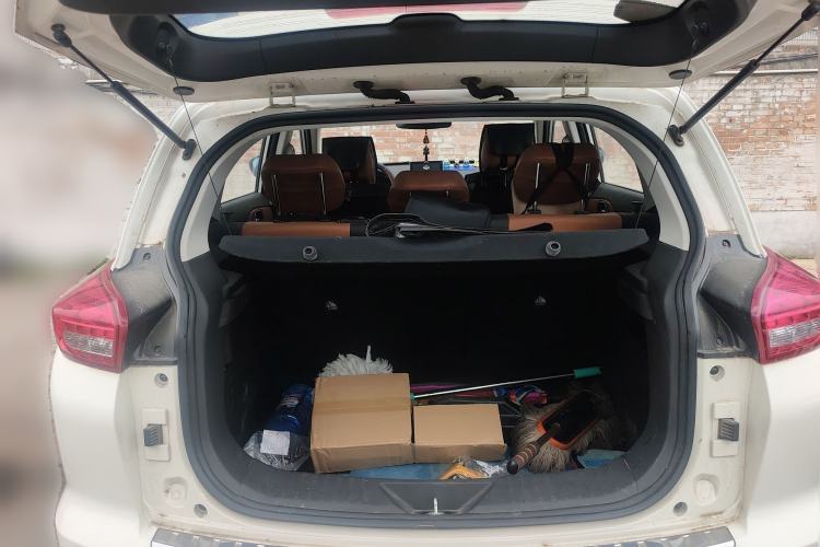 Used BAIC Senova X35 2016 1.5L Automatic Prestige Edition Trunk