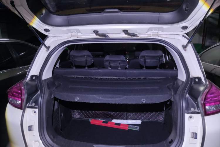 Used BAIC Senova X35 2016 1.5L Manual Elite Edition Trunk