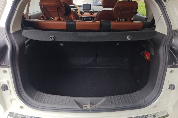 Used BAIC Senova X35 2016 1.5L Manual Luxury Edition Trunk
