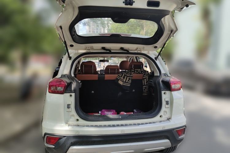 Used BAIC Senova X35 2016 1.5L Automatic Luxury Edition Trunk