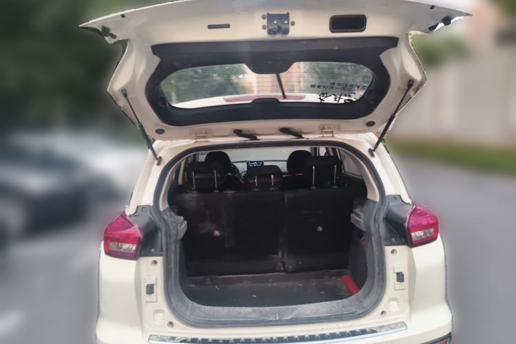 Used BAIC Senova X35 2016 1.5L Manual Elite Edition Trunk