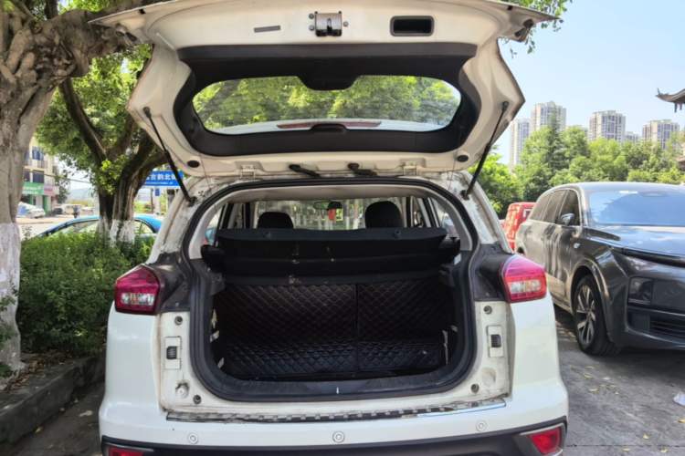 Used BAIC Senova X35 2016 1.5L Manual Elite Edition Trunk