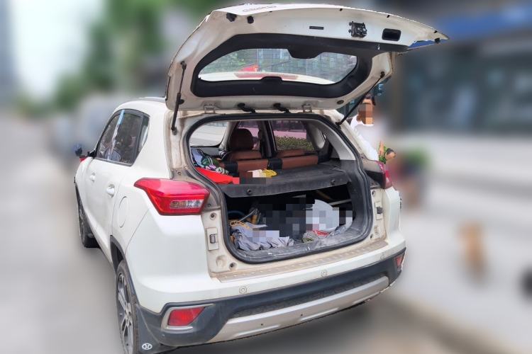 Used BAIC Senova X35 2016 1.5L Manual Luxury Edition Trunk