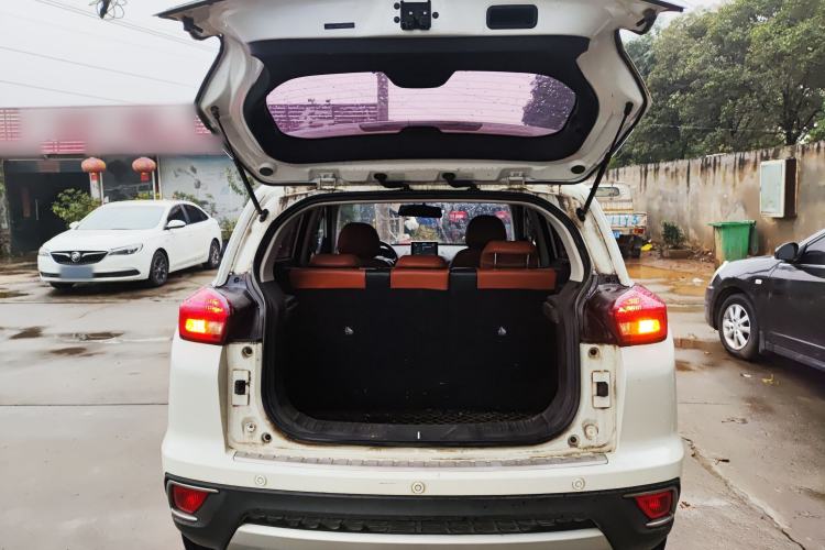 Used BAIC Senova X35 2016 1.5L Automatic Luxury Edition Trunk