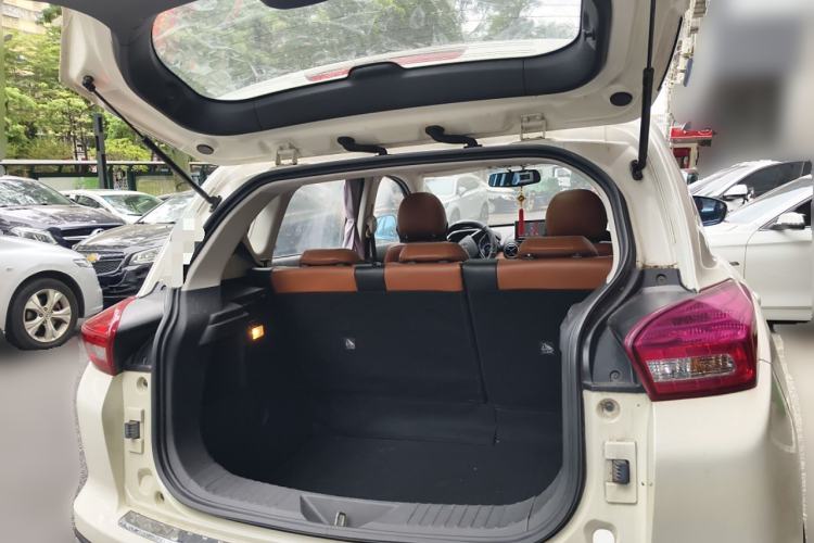 Used BAIC Senova X35 2016 1.5L Manual Luxury Edition Trunk