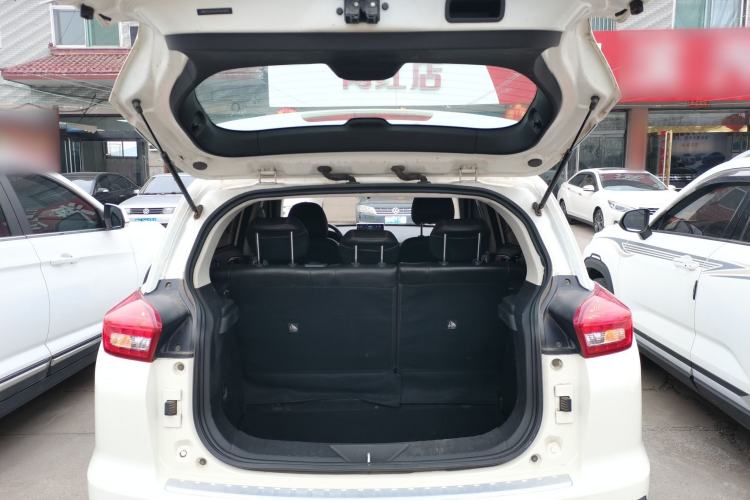 Used BAIC Senova X35 2016 1.5L Manual Elite Edition Trunk