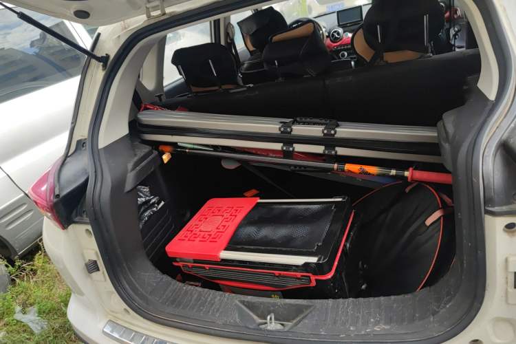 Used BAIC Senova X35 2016 1.5L Manual Elite Edition Trunk