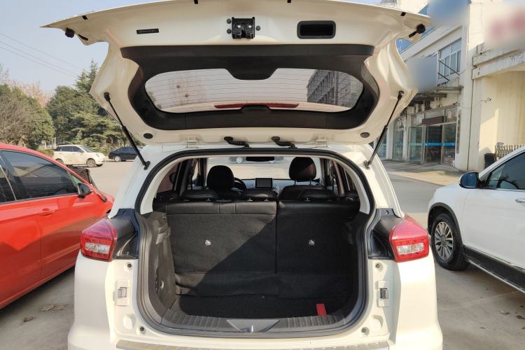 Used BAIC Senova X35 2016 1.5L Manual Elite Edition Trunk