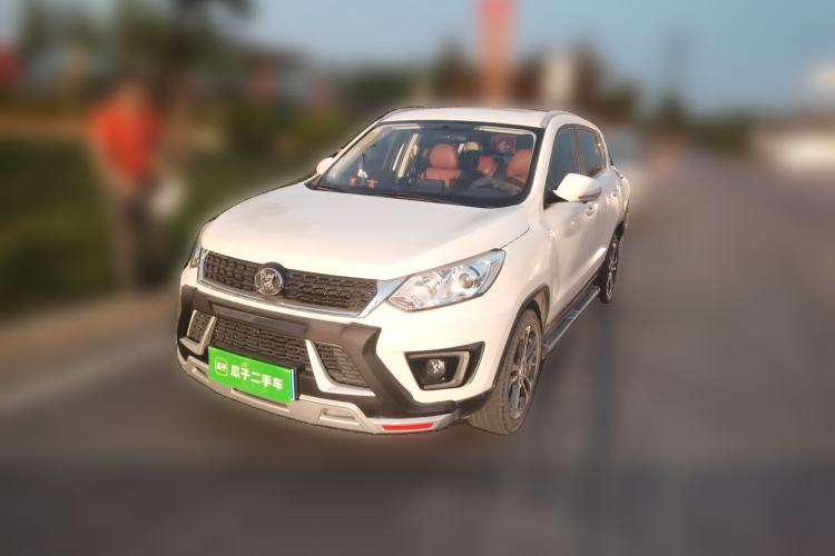 Used BAIC Senova X35 2016 1.5L Manual Luxury Edition Guazi used car, China used car export, Used car for sale, Used  cars, Cheapest cars for sale