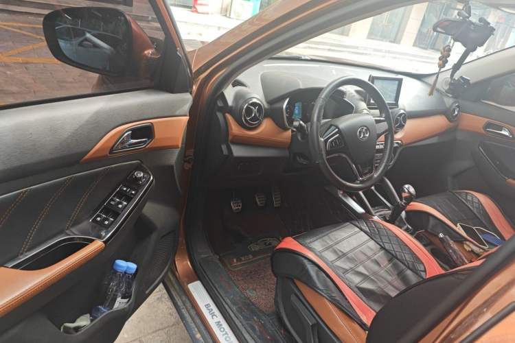 Used BAIC Senova X35 2016 1.5L Manual Luxury Edition Driver Seat
