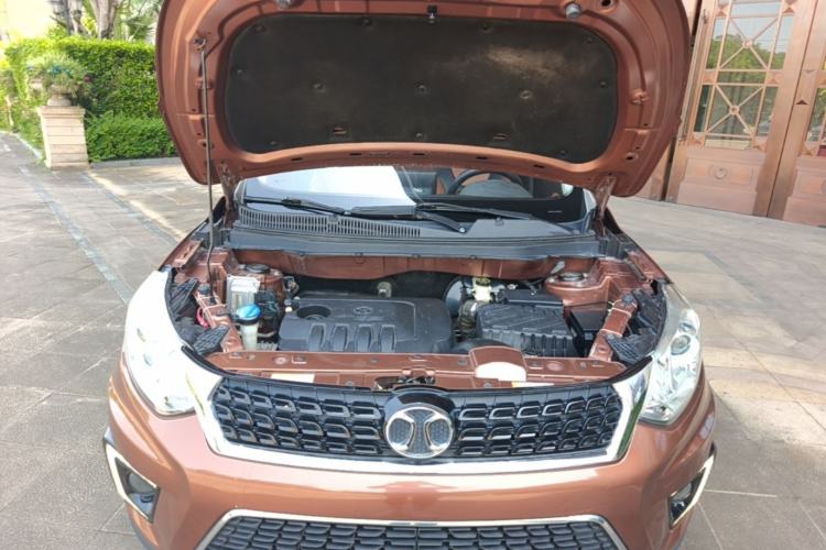 Used BAIC Senova X35 2016 1.5L Automatic Luxury Edition Engine Bay