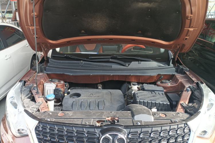 Used BAIC Senova X35 2016 1.5L Automatic Luxury Edition Engine Bay