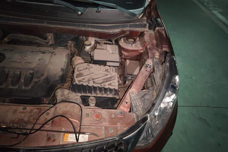Used BAIC Senova X35 2016 1.5L Manual Luxury Edition Engine Bay Left