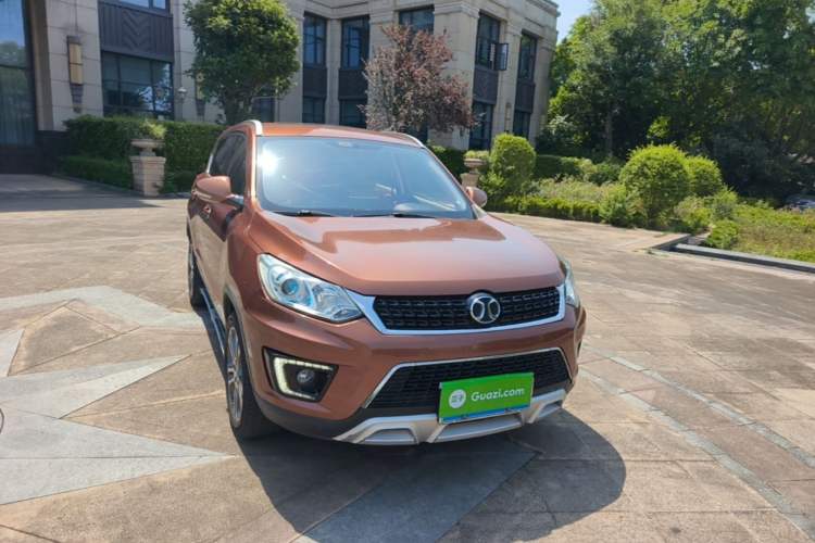 Used BAIC Senova X35 2016 1.5L Automatic Luxury Edition Front